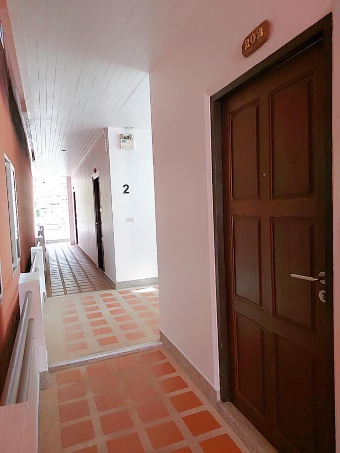 Aromdee At Naithon Beach Exterior foto