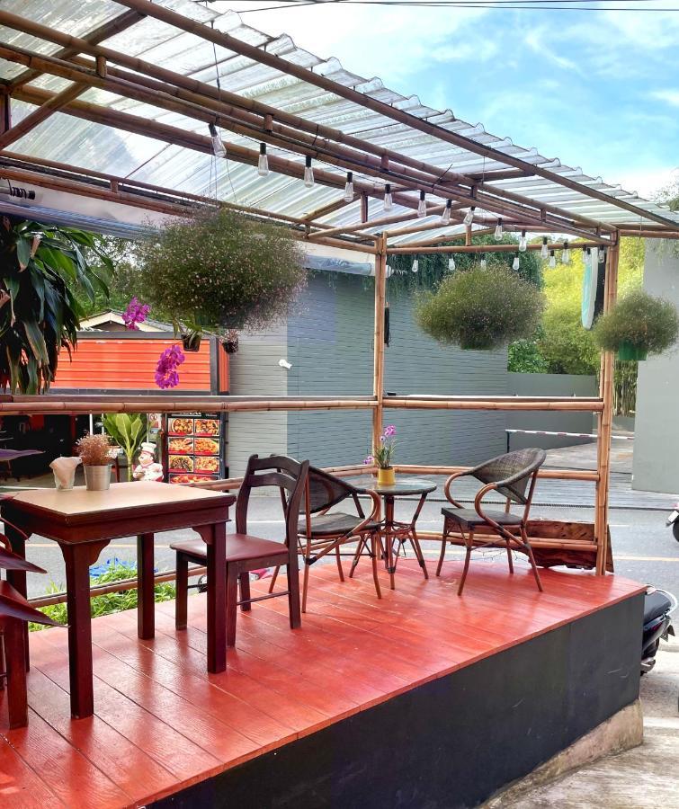 Aromdee At Naithon Beach Exterior foto